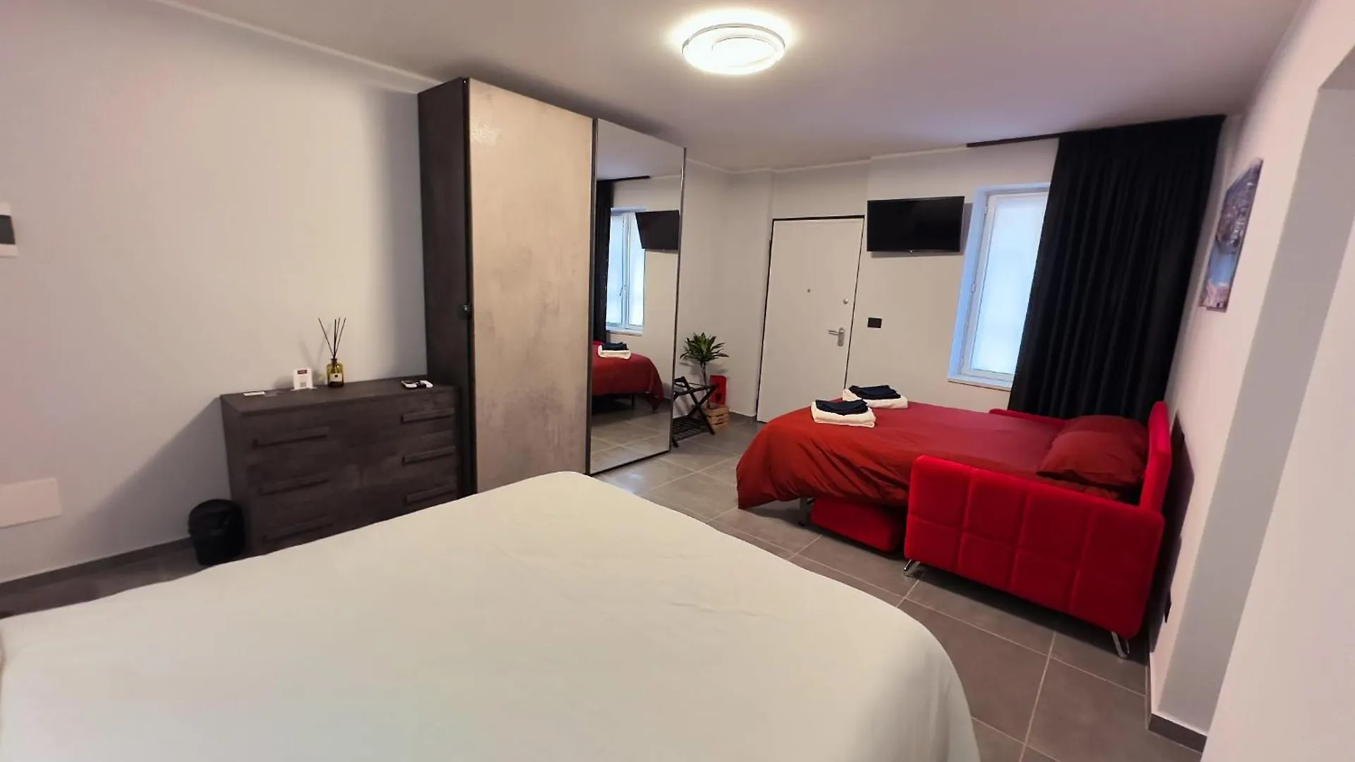 42 Eme Hotel Verona 0*,  Italien